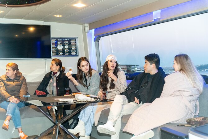 Guided Bosphorus Afternoon Cruise on Yacht - Bebek and the “Bosphorus view” effect