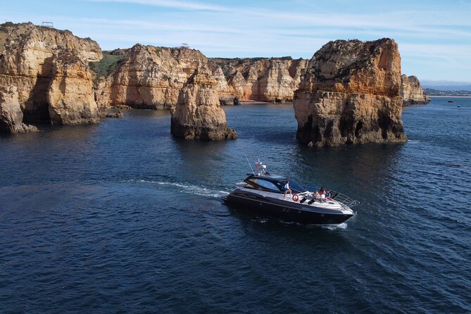 Half Day Private Charter morning /afternoon Yacht in Lagos - Private Charter Logistics in Lagos: 3.5 hours, up to 12 people