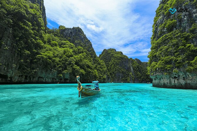 Hype Yacht : VIP Tour Phi Phi Island & Maya Bay from Phuket - Maya Bay: lunch onboard and why there are two separate stops