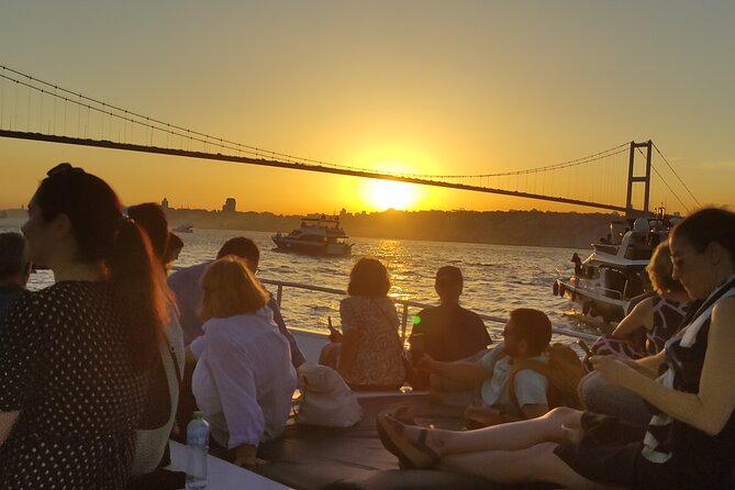 Istanbul Bosphorus Sunset Cruise with Wine on a Luxury Yacht - Price and value for $24.20: a small yacht, wine included, and the “expectations math”
