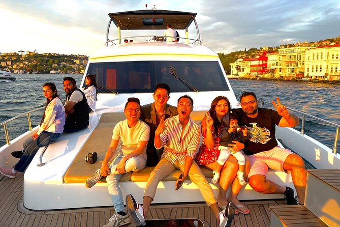 Istanbul Bosphorus Sunset Yacht Cruise With Live Guide And Snacks - Why a 2.5-hour Bosphorus sunset cruise works