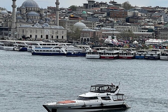 Istanbul: Luxury Private Yacht Cruise on the Bosphorus - FAQ