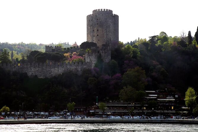 Istanbul Private Luxury Yacht on Bosphorus - Getting There in Eminönü: Quick Logistics That Keep Your Day on Track