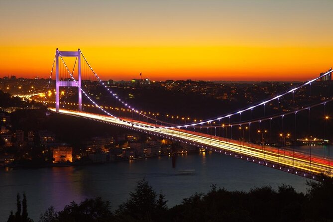 Istanbul Private Yacht Sunset Tour - 2 Hours - Key things you’ll notice on this yacht sunset tour