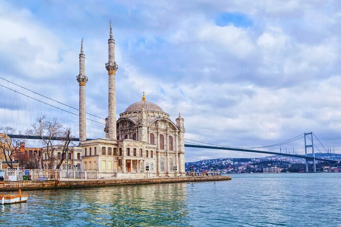 Istanbul Private Yacht Tour - 2 Hours - Where you meet in Beyoğlu, and how the day starts