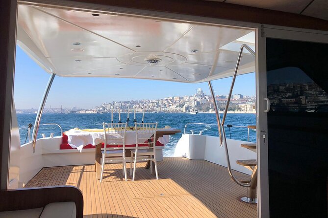 Istanbul Private Yacht Tour - 2 Hours - Beylerbeyi Palace on the Asian shore: Ottoman elegance without museum hours