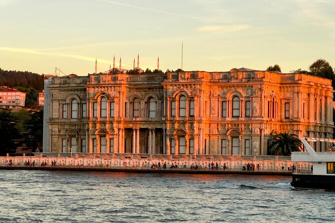 Istanbul Private Yacht Tour - 2 Hours - Fortresses on both shores: Anadoluhisarı and Rumelihisarı