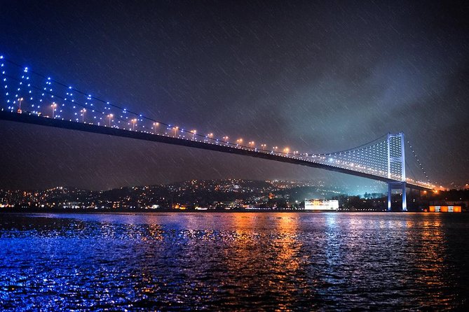 Istanbul Private Yacht Tour on the Bosphorus – 2-Hour Charter - Why this Bosphorus night yacht is a smart change of pace