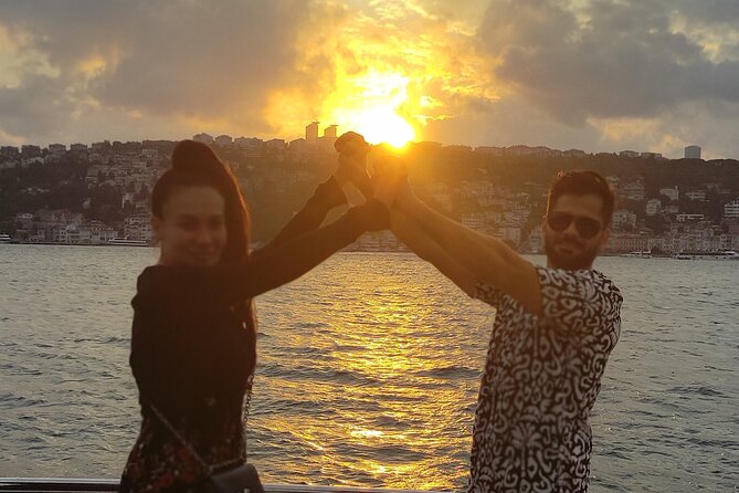 Istanbul Sunset Cruise With Luxury Yacht On Bosphorus - Golden Horn and Galata: the inlet that connects whole neighborhoods