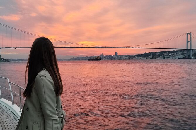 Istanbul Sunset Cruise With Luxury Yacht On Bosphorus - Meeting at Arap Cami in Beyoğlu (and why arriving early helps)