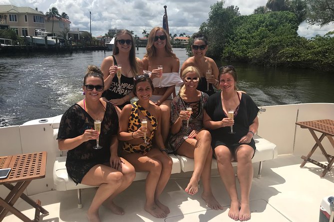 Jupiter Private Yacht Cruise with Captain/Stewardess - Timing it right: flexible departures and sunset cruises