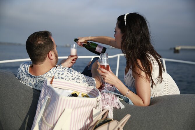 LA: Yacht Private Trip -1 hour (1 ticket covers 1-6 ppl - Timing: why booking ahead helps (and when to consider back-to-back hours)