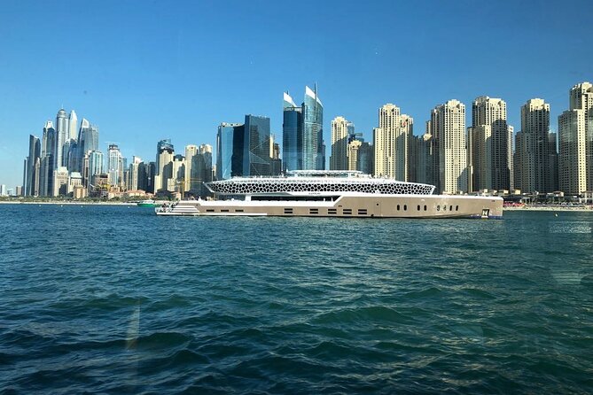 Luxury 7 Star Mega Yacht Dinner Cruise With international Buffet - Transfers and waiting time: how to avoid a frustrating start