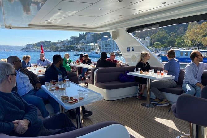 Luxury Bosphorus Yacht Cruise – Stopover in Asian Side - Who should book this cruise