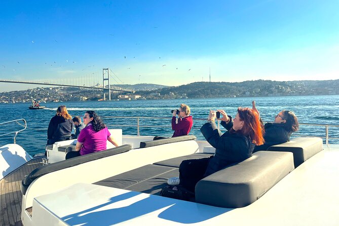 Luxury Bosphorus Yacht Tour – Asian Side Stop & Exploration - Luxury on the Bosphorus: what this yacht ride delivers