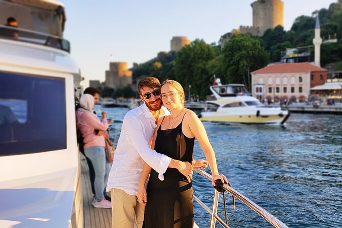 Luxury Sunset Yacht Cruise on the Bosphorus – Refresh & Relax - Getting on board at İdo Kabataş (and how the day flows)