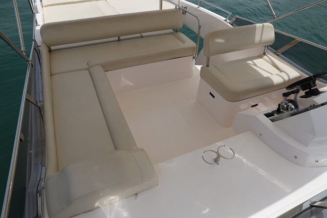 Luxury Yacht Charter : Dubai Marina, Atlantis The Palm & Burj Al Arab - Meeting point and timing: the two things that can ruin a good day