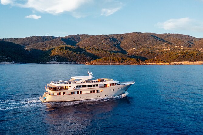 Luxury Yacht Week from Split to Dubrovnik - Key highlights I’d mark on your map