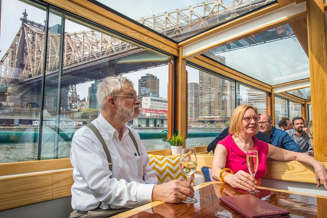 Manhattan Architecture Yacht Cruise - Key things that make this cruise worth your time