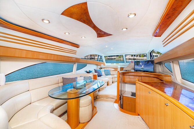Miami 2 Hours Private Yacht Tour for 13 ppl on a 50 ft Yacht - A 50-Foot Private Yacht Feel for a Tight Two Hours