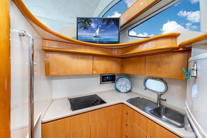 Miami 2 Hours Private Yacht Tour for 13 ppl on a 50 ft Yacht - Meeting Point: Getting Onboard Without the Stress