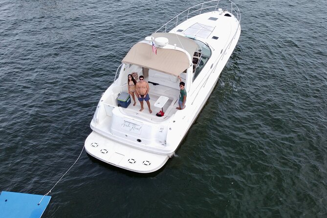 Miami Beach Luxury Yacht Adventure: Explore Stunning Coastline - Miami Beach yacht vibes: why 2 hours can feel like a lot