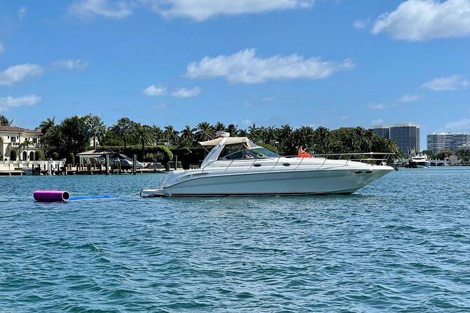 Miami Yacht Party – Discover Secret Spots w/ Captain & Drinks - Key things you should know before you go