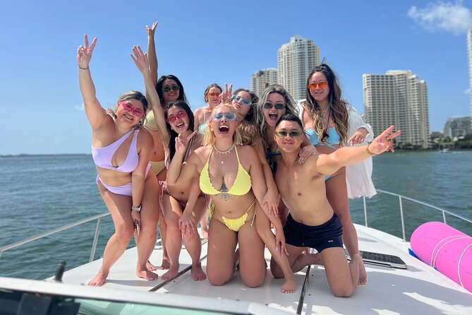 Miami Yacht Party – Discover Secret Spots w/ Captain & Drinks - Price and Logistics: What $300 Really Means for Your Group
