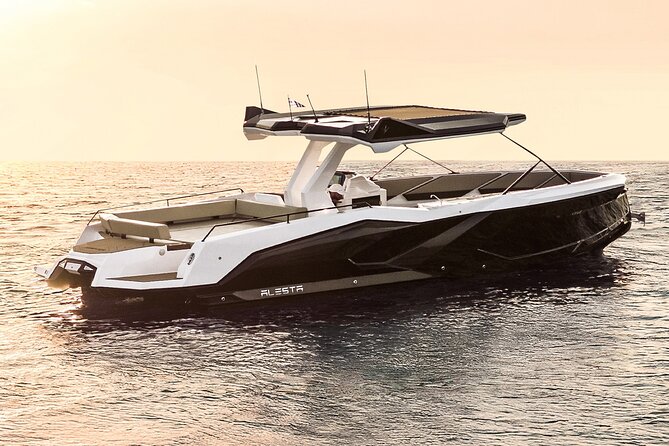 Milos: Private Yacht Tour—Kleftiko Sarakiniko Poliegos - The day’s flow: 5 to 8 hours, one meeting point, multiple swim moments