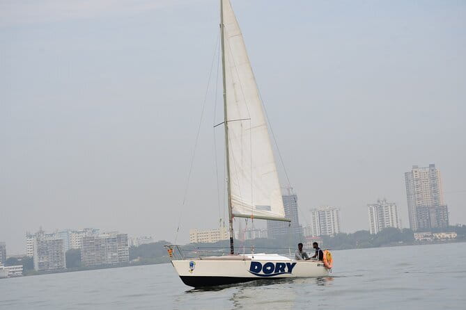 Mumbai Bay Breeze Sail on a Compact Yacht Experience - Sunset on a 2-hour clock: how to choose the right departure time