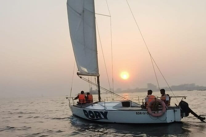 Mumbai Bay Breeze Sail on a Compact Yacht Experience - Value for money: $65 per group up to 6