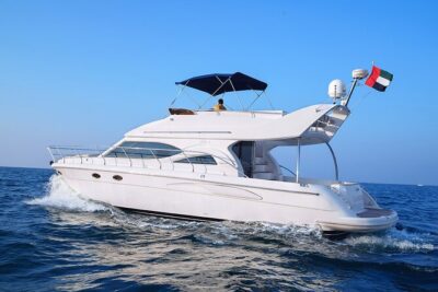 MY Cruises for Luxury Yacht Rental - How the 1–2 hour charter works (and how to get more out of it)