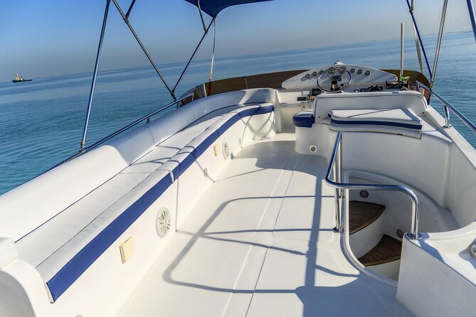 MY Cruises for Luxury Yacht Rental - Price and value: what $195.39 really means for a group