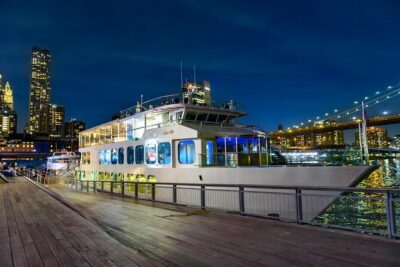 New York City Dinner Cruise on Luxury Yacht with Live Music - The luxury yacht vibe: comfy, but plan for the weather