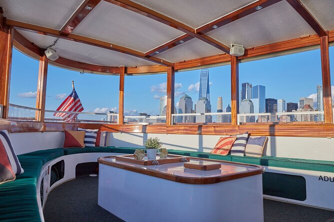 New York City Sunset Cocktail Cruise on Small Yacht - Drinks and charcuterie: the included touch that makes it feel special