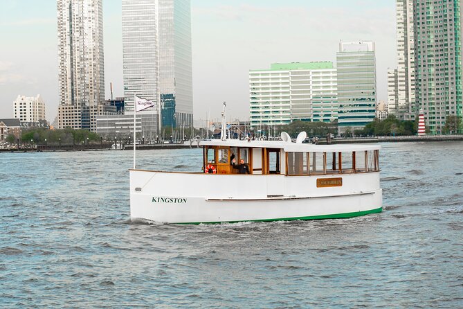 New York City Sunset Cocktail Cruise on Small Yacht - Stop-by-stop: what you’ll see on the water (and why it’s worth it)