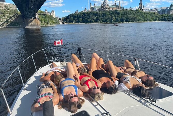 Ottawa: 1-Hr. Public Tour on a Real Yacht (Thurs. to Sun. @ 6 PM) - Drinks and Food Rules: How to Plan Without Stress
