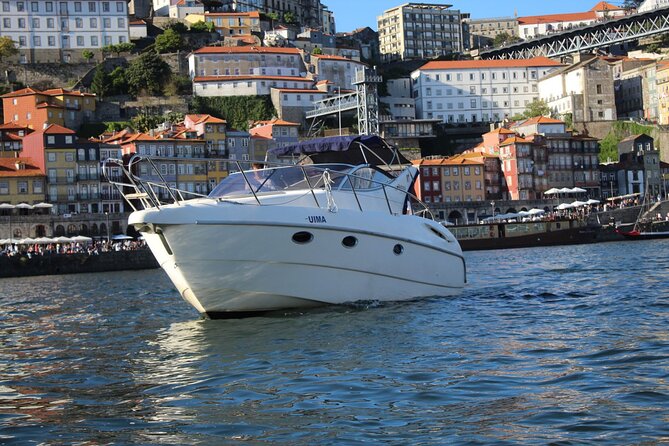 Port : 6 Bridges Private Yacht Cruise with Local Wine & Snacks - Should you book this 6 Bridges private yacht cruise?