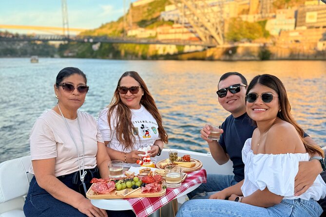 Porto: 6 Bridges Private Douro River Yacht w/ Food & Wine - Meeting Opo Boat Tours and Settling In
