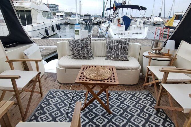 Porto: Private Tour on a Luxury Yacht on the Douro River - Reserva Natural Estuario do Douro: The Anchor Hour That Turns Sightseeing Into Rest