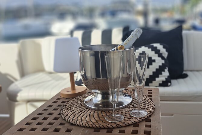 Porto: Private Tour on a Luxury Yacht on the Douro River - On-Board Comfort: Wi‑Fi, Music, and Photo-Friendly Space
