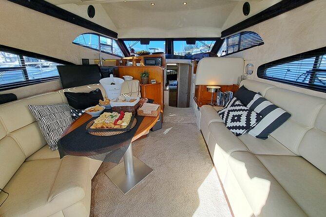 Porto: Private Tour on a Luxury Yacht on the Douro River - The 2-Hour Flow: Cruise First, Anchor Second