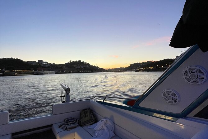 Porto: Private Yacht Cruise with Local Wine, Snacks and 6 Bridges - Serra do Pilar monastery and Jardim do Morro: the skyline becomes a slow slideshow