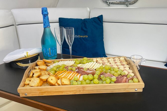 Porto: Private Yacht Cruise with Local Wine, Snacks and 6 Bridges - Wine and snacks: why the food setup matters on a boat