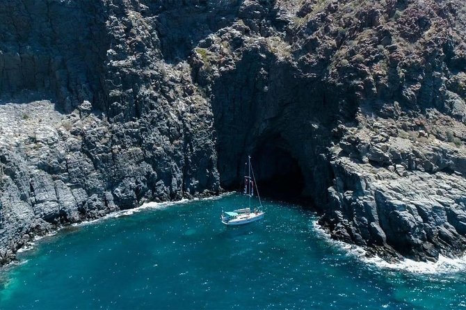 Premium Yacht Private Charter - Who This Charter Fits Best (Families, Friends, and Groups)
