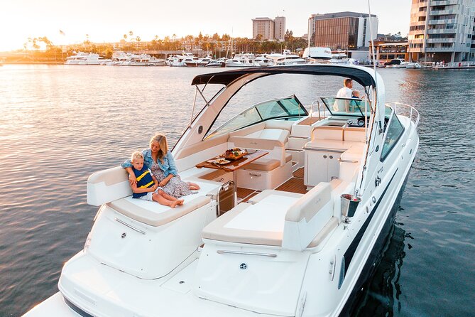 Private 2 hour Newport Beach 42ft Exotic Yacht Cruise! - Small Issues to Watch for: Communication and Day-Of Changes