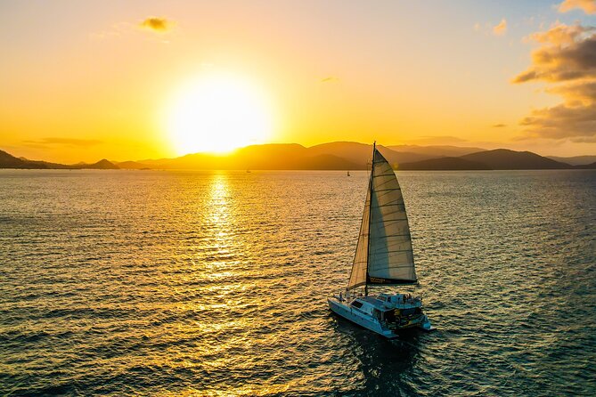 Private 2hr Yacht Hire Whitsundays - Entering the Golden Hour: What This 2-Hour Charter Is Really Like