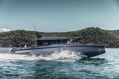 Private 5-Hour Cruise on Brand-New 2023 Motor Yacht in Mykonos (Voreus) - The Beaches You’ll Pass: Psarou and Paraga’s Glam Shoreline