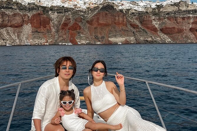 Private all included yacht Tour in Santorini - Oia-area sightseeing and the finish at Ammoudi Bay