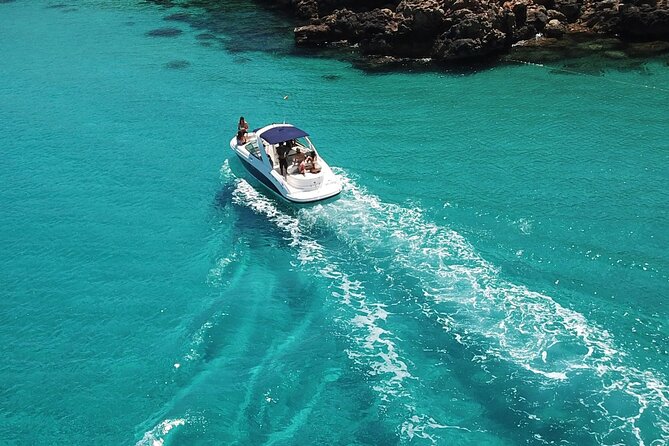 Private Charter 30ft Sports Yacht - Your departure point: Rita’s Cantina in Sant Antoni de Portmany